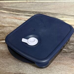 Tupperware Vent n Serve